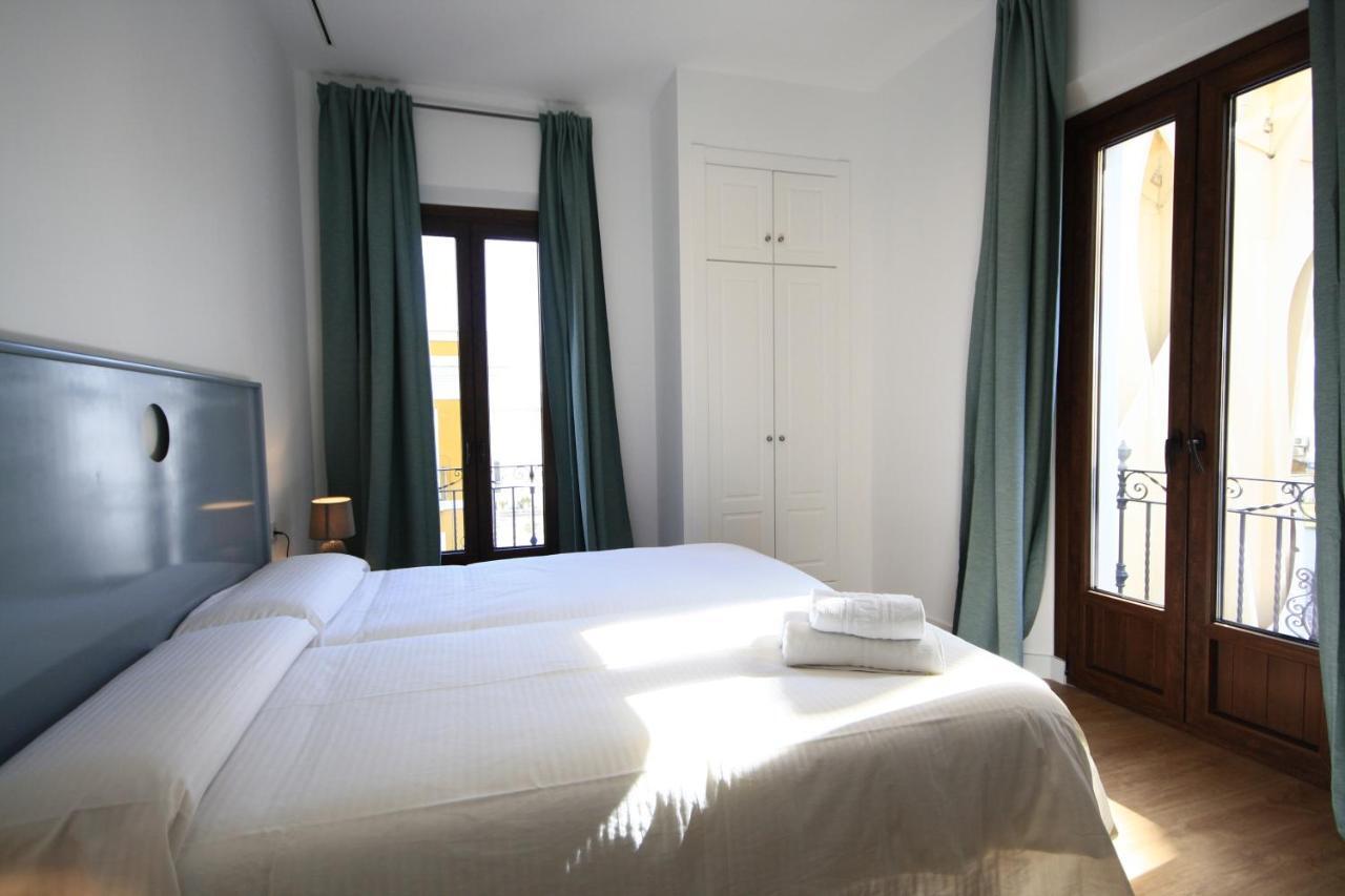Apartamentos Setas Center Seville Exterior photo